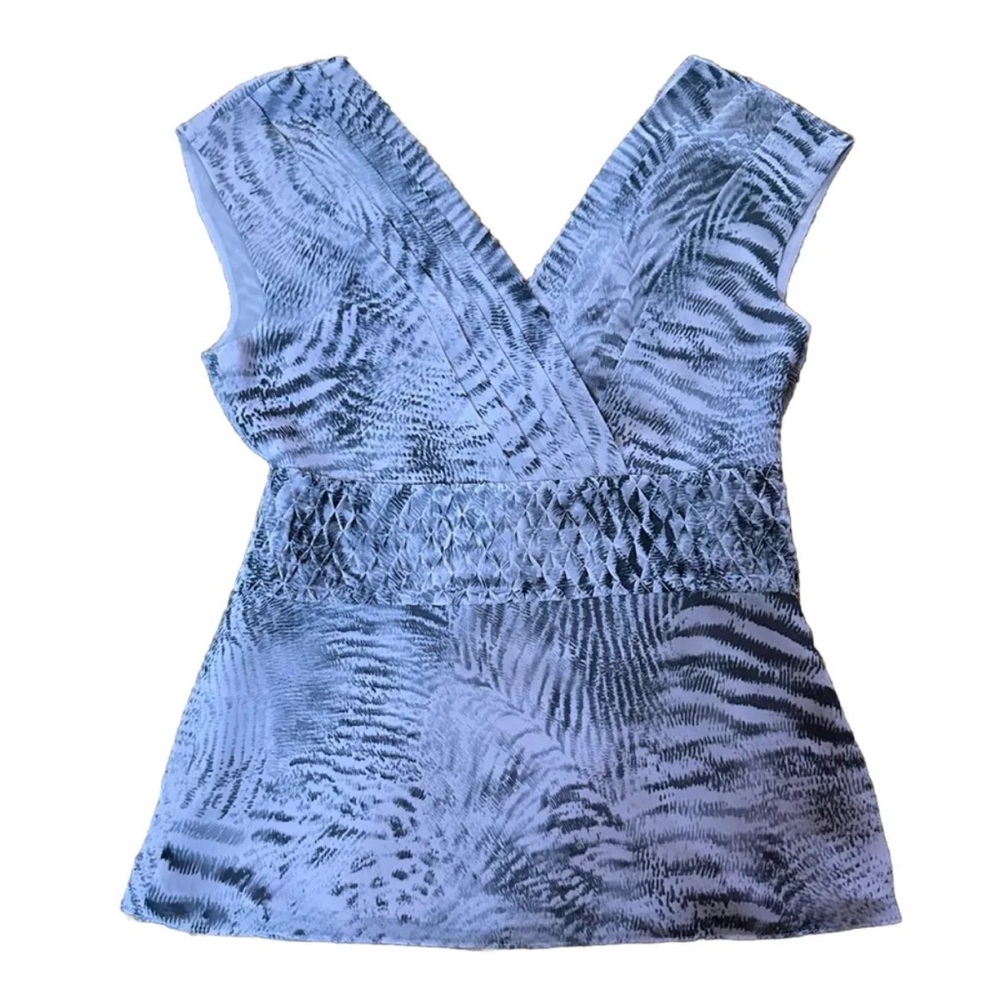 Banana Republic Top Womens Size 4 Pink Animal Print‎ Pleated Sleeveless Blouse